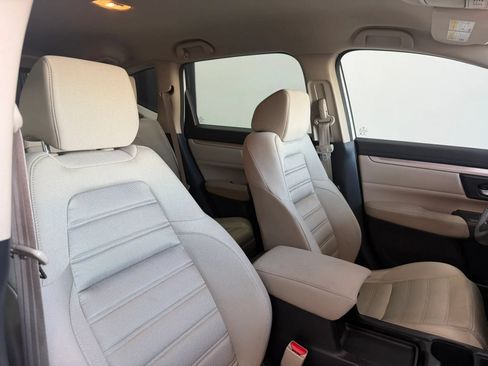 Used 2019 Honda CR-V LX image 29