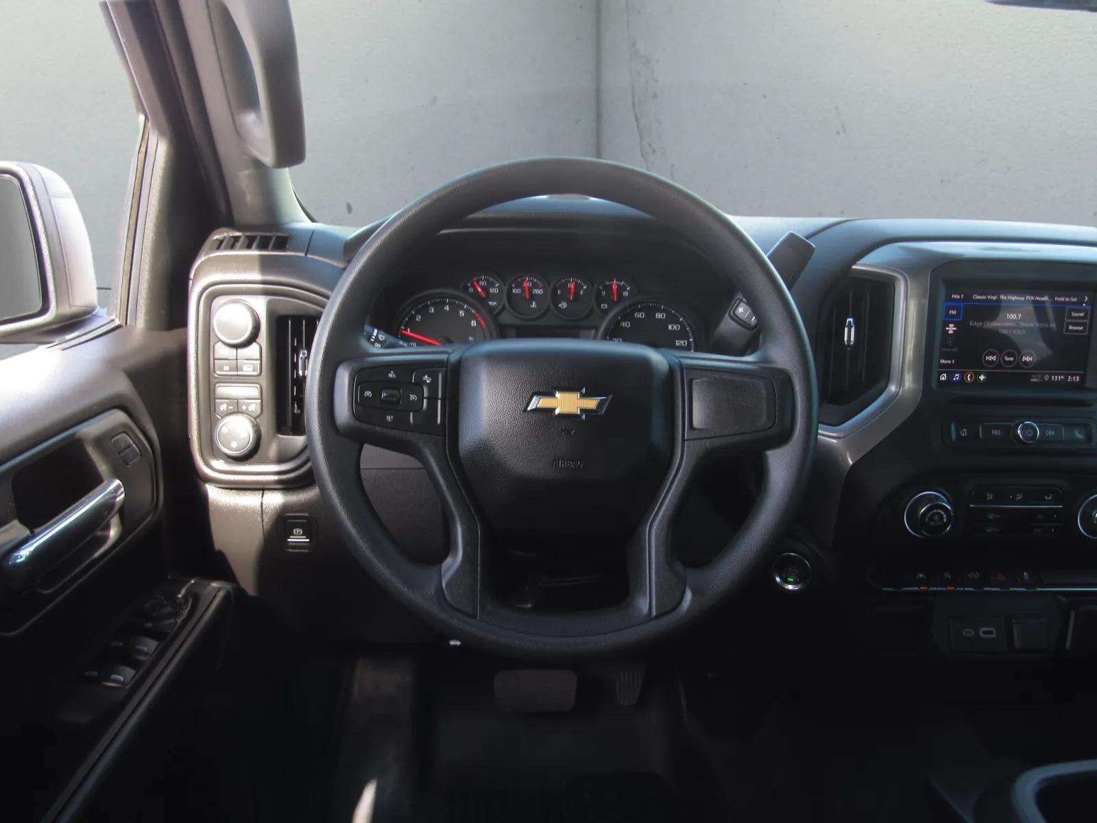 Used 2026 Chevrolet Silverado 1500 Custom AWD/4WD image 21