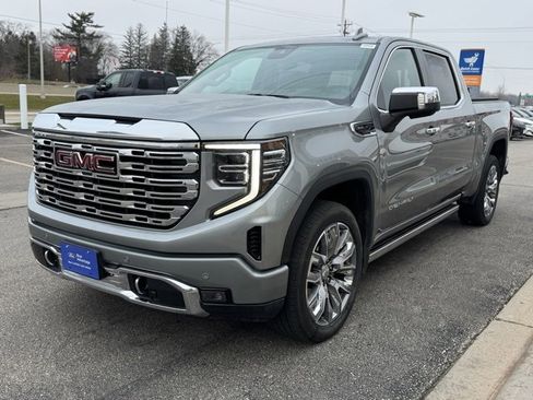 Used 2024 GMC Sierra 1500 Denali w/ Denali Reserve Package image 36