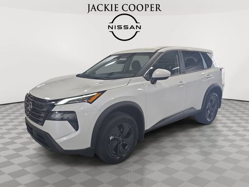 New 2026 Nissan Rogue SV w/ Cold Weather Package AWD/4WD image 1