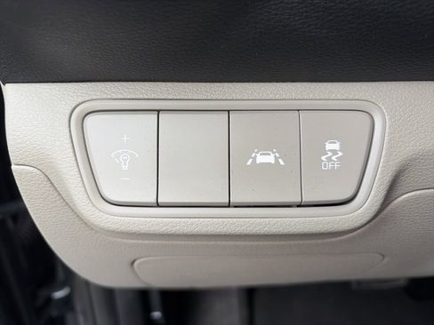 Used 2021 Kia Forte LXS image 15