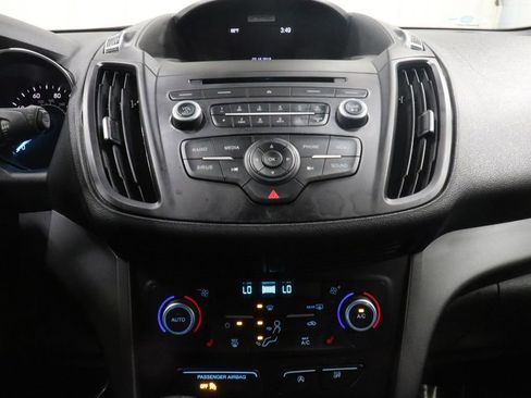 Used 2018 Ford Escape SE AWD/4WD image 19
