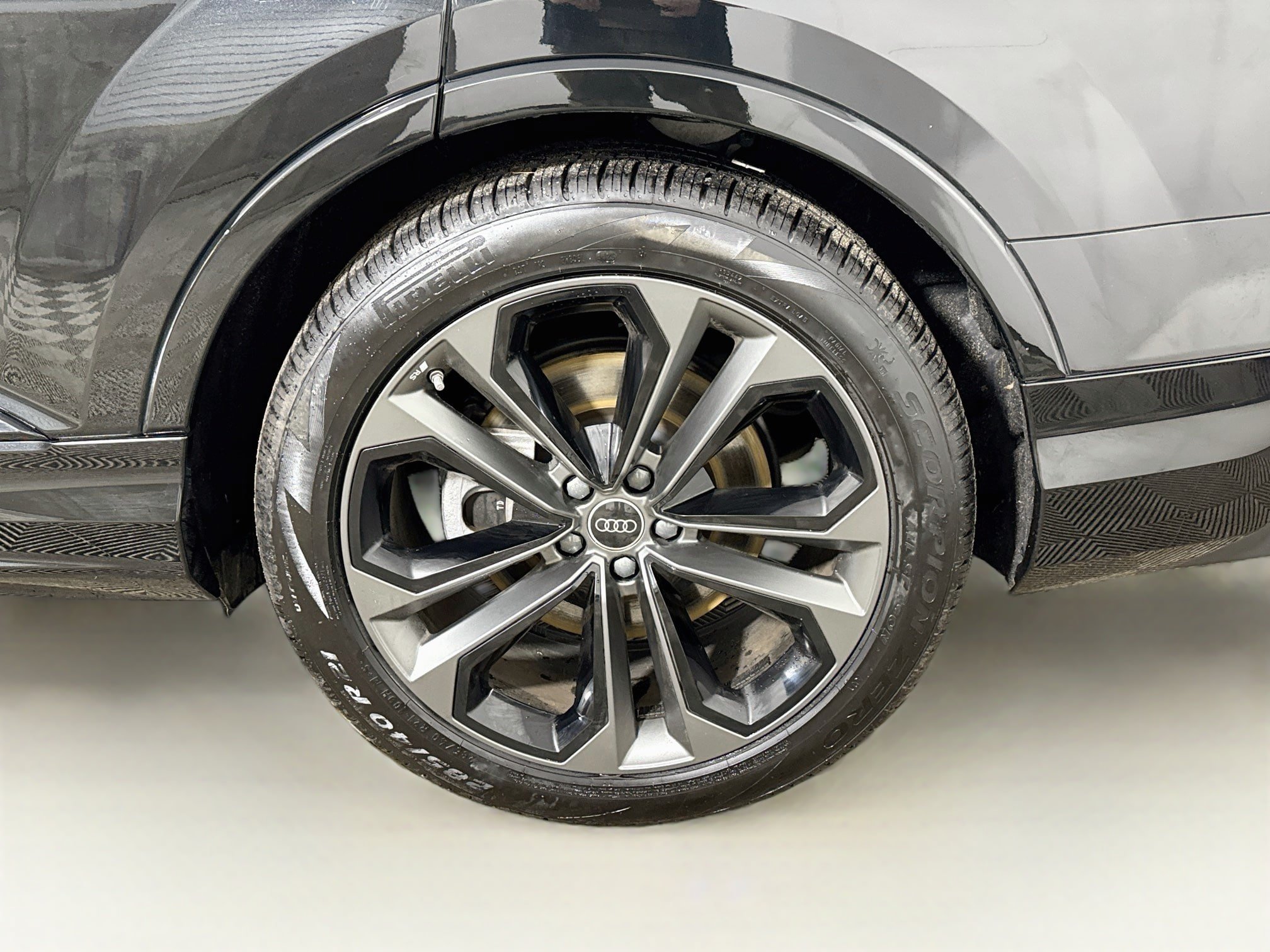 Used 2026 Audi Q7 3.0T Premium Plus AWD/4WD image 27
