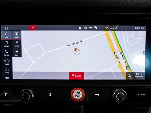 New 2026 Porsche Macan image 15