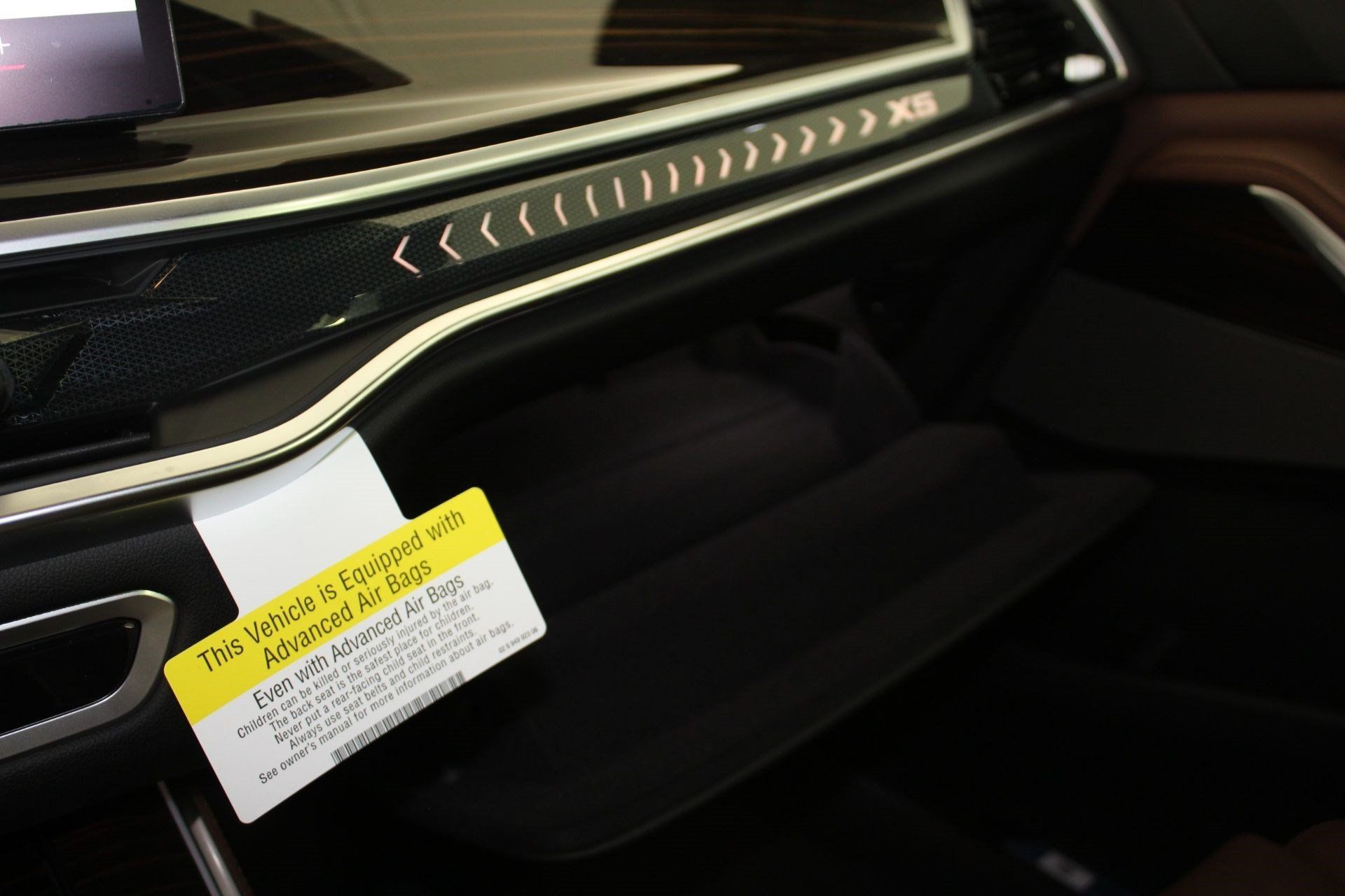 Used 2026 BMW X5 sDrive40i w/ M Sport Package RWD image 28