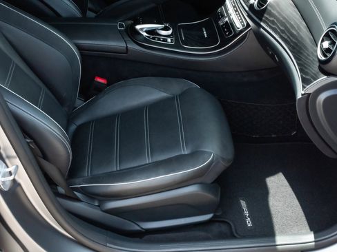 Used 2018 Mercedes-Benz E 63 AMG S image 34