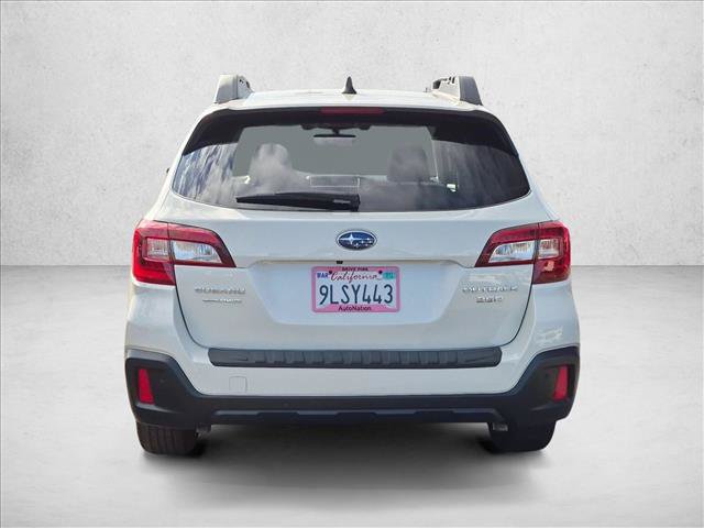 Used 2019 Subaru Outback 3.6R Limited AWD/4WD image 6