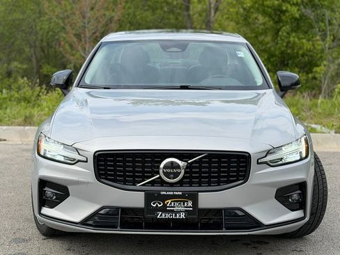 Used 2024 Volvo S60 B5 Plus AWD/4WD image 3