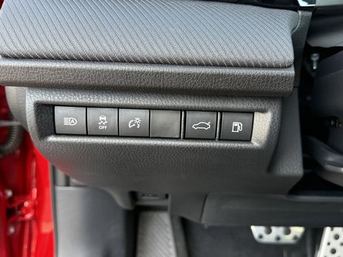 New 2026 Toyota Camry Hybrid image 25