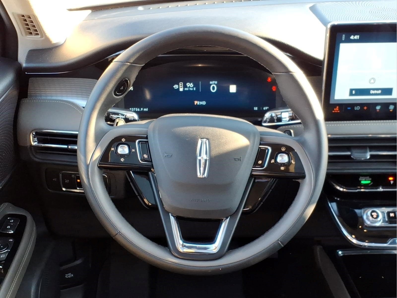 Used 2024 Lincoln Corsair AWD w/ Equipment Group 101A image 12