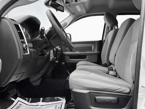 Used 2016 RAM 2500 SLT image 12