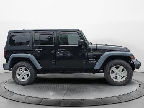 Used 2015 Jeep Wrangler Unlimited Sport w/ Quick Order Package 24S AWD/4WD image 6