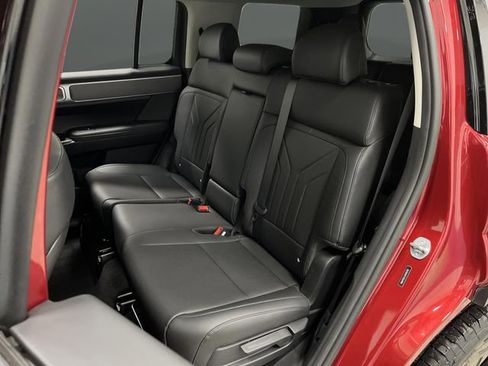 Used 2025 Hyundai Santa Fe XRT image 31