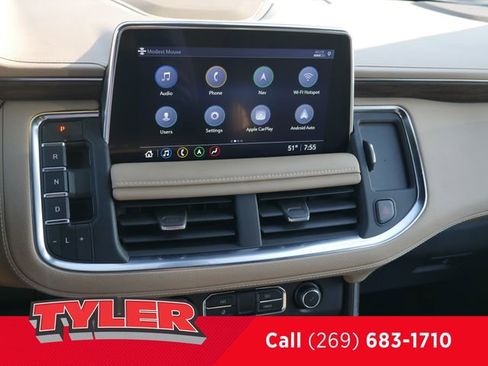 Used 2021 Chevrolet Suburban Premier w/ Premium Package AWD/4WD image 61