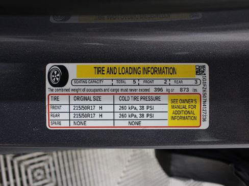 Used 2022 Chevrolet Bolt EUV Premier w/ Launch Edition FWD image 39