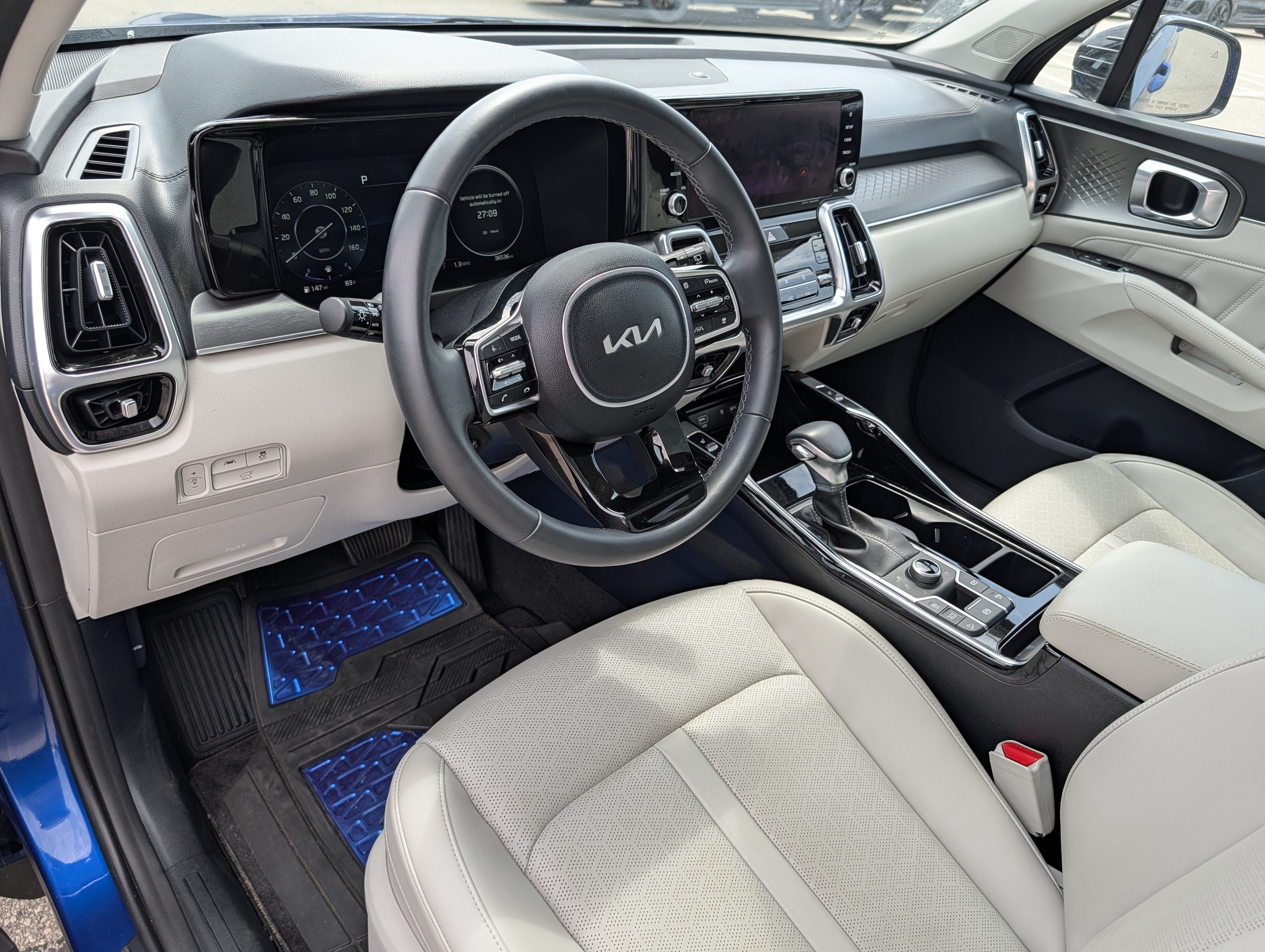 Used 2023 Kia Sorento SX AWD/4WD image 18