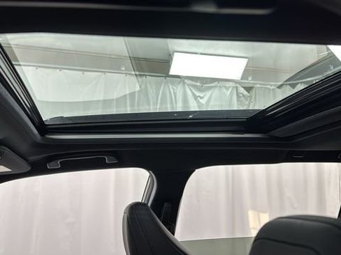 New 2025 Subaru Forester Limited image 35