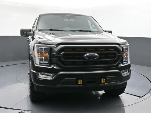 Used 2021 Ford F150 XLT w/ Equipment Group 302A High RWD image 2