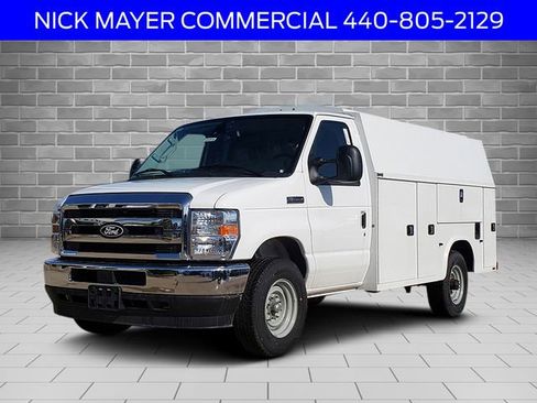 New 2026 Ford E-350 and Econoline 350 Super Duty w/ Power Equipment Group image 1
