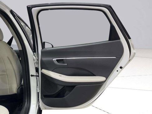 Used 2023 Hyundai Sonata SEL FWD image 43