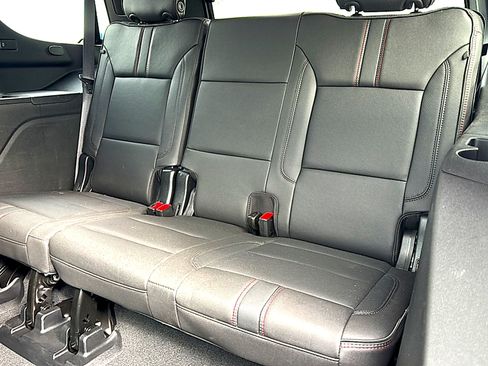 Used 2024 Chevrolet Tahoe RST w/ Luxury Package AWD/4WD image 21