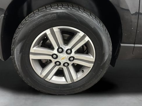 Used 2015 Chevrolet Traverse LT FWD image 32