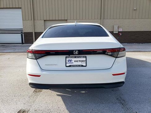 Used 2023 Honda Accord EX image 6