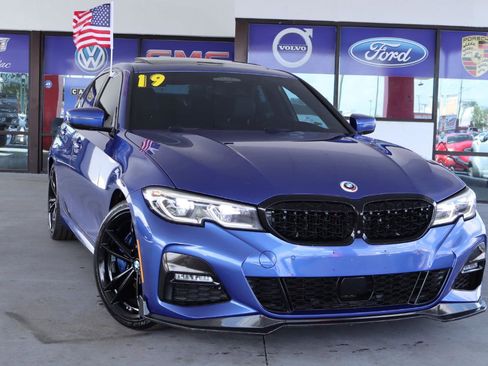 Used 2019 BMW 330i Sedan image 2