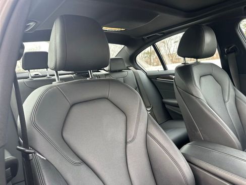 Used 2018 BMW 530e xDrive image 28