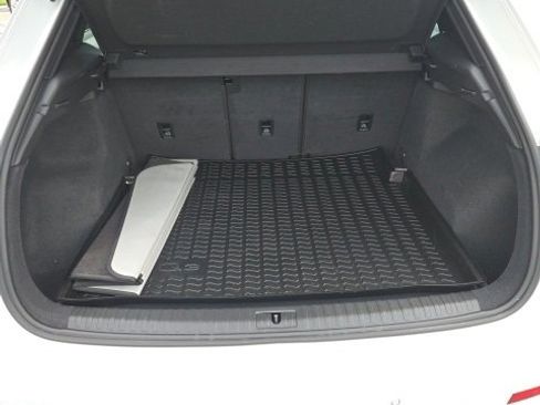 Used 2021 Audi Q3 2.0T Premium w/ Convenience Package image 25