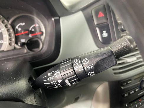 Used 2005 Honda Pilot EX image 10