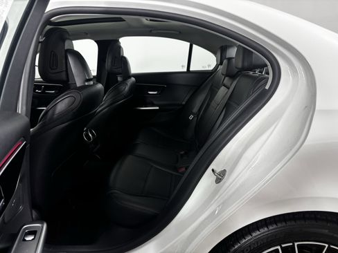 Used 2023 Mercedes-Benz C 300 Sedan image 21