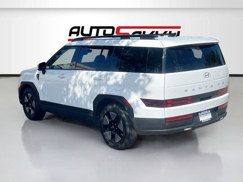 Used 2026 Hyundai Santa Fe SEL AWD/4WD image 5