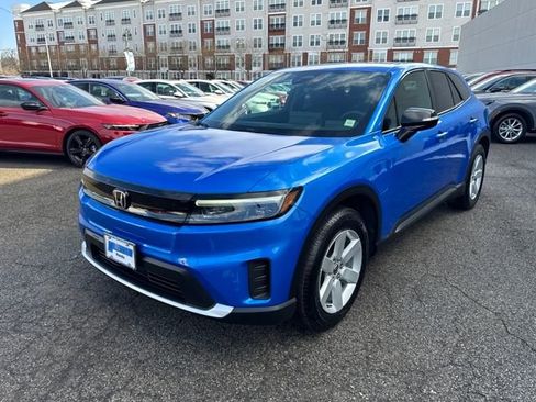 Used 2024 Honda Prologue EX image 1