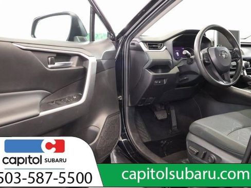 Used 2024 Toyota RAV4 XLE image 10