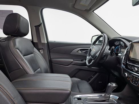 Used 2018 Chevrolet Traverse Premier AWD/4WD image 26