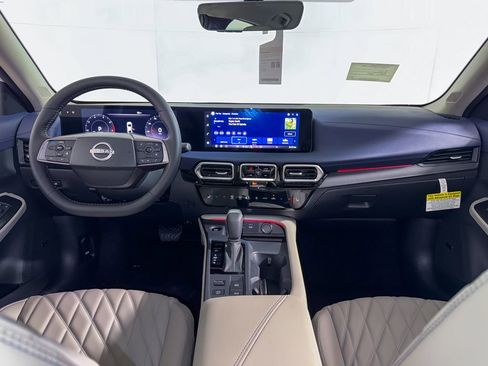 New 2026 Nissan Sentra SL FWD image 10
