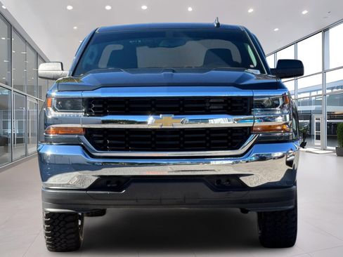 Used 2018 Chevrolet Silverado 1500 LS w/ Trailering Package AWD/4WD image 9
