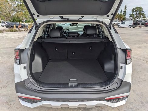 Certified 2025 Kia Sportage EX w/ Premium Package image 13