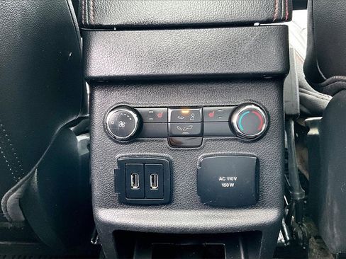 Used 2018 Ford Explorer Sport image 10