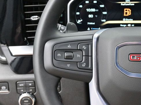 Used 2026 GMC Sierra 1500 Elevation w/ Elevation Premium Package AWD/4WD image 17