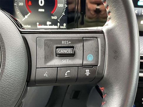 Certified 2025 Nissan Kicks SR w/ Illumination Package image 22