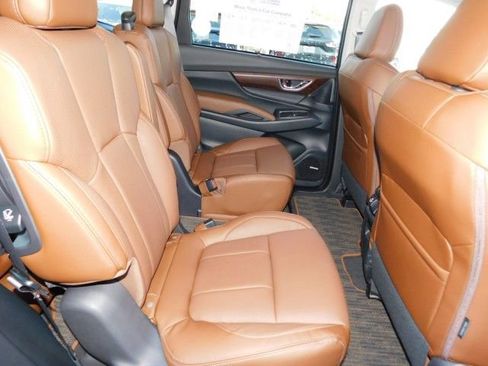 New 2025 Subaru Ascent Touring AWD/4WD image 17