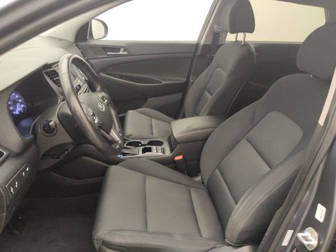 Used 2017 Hyundai Tucson Value w/ Cargo Package FWD image 17