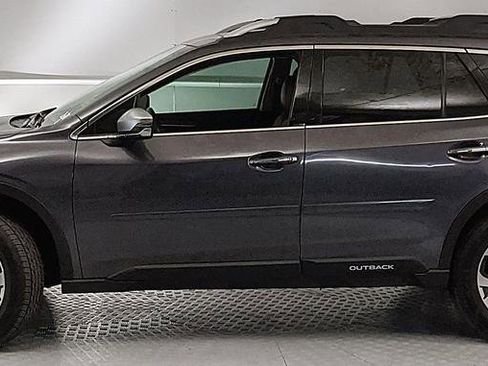 Used 2020 Subaru Outback Touring AWD/4WD image 5
