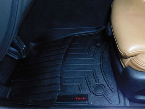 Used 2021 Cadillac CT5 V w/ Platinum Package image 39