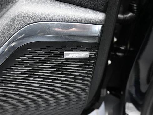 Used 2024 Chevrolet Traverse LT w/ Enhanced Driving Package FWD image 7