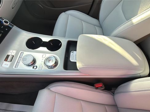 New 2026 Genesis GV70 2.5T Advanced AWD/4WD image 19