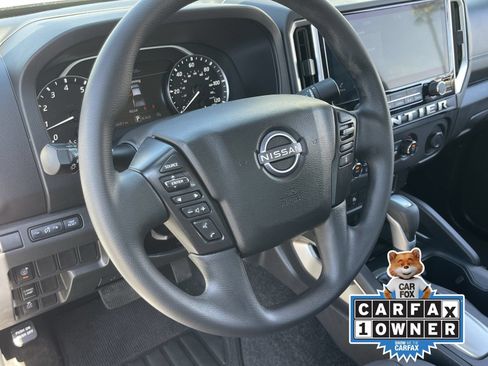 Used 2025 Nissan Frontier SV RWD image 23