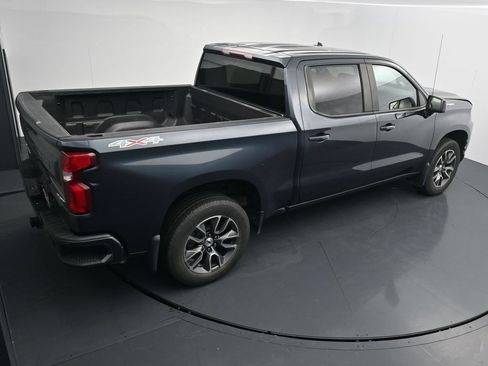 Used 2020 Chevrolet Silverado 1500 RST w/ RST Value Package AWD/4WD image 31